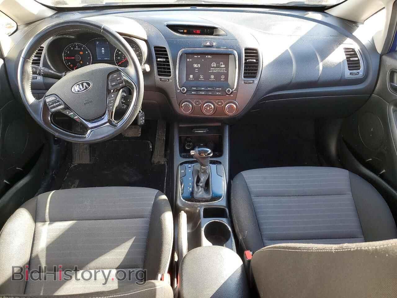 2017 KIA FORTE - VIN: 3KPFL4A79HE102081 - Фото 8