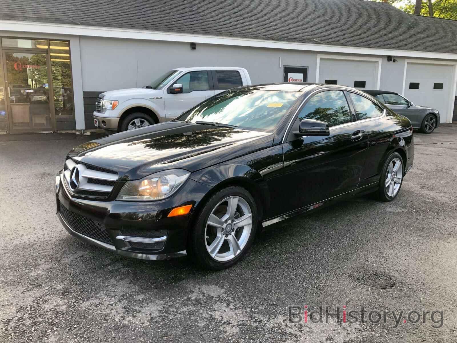 Photo WDDGJ4HB5DF999457 - MERCEDES-BENZ C 250 2013