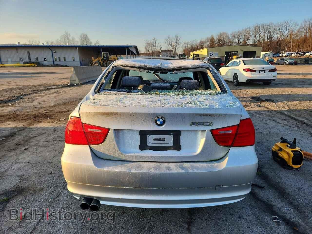 2010 BMW 3 SERIES - VIN: WBAPH5C57AA439359 - Фото 6