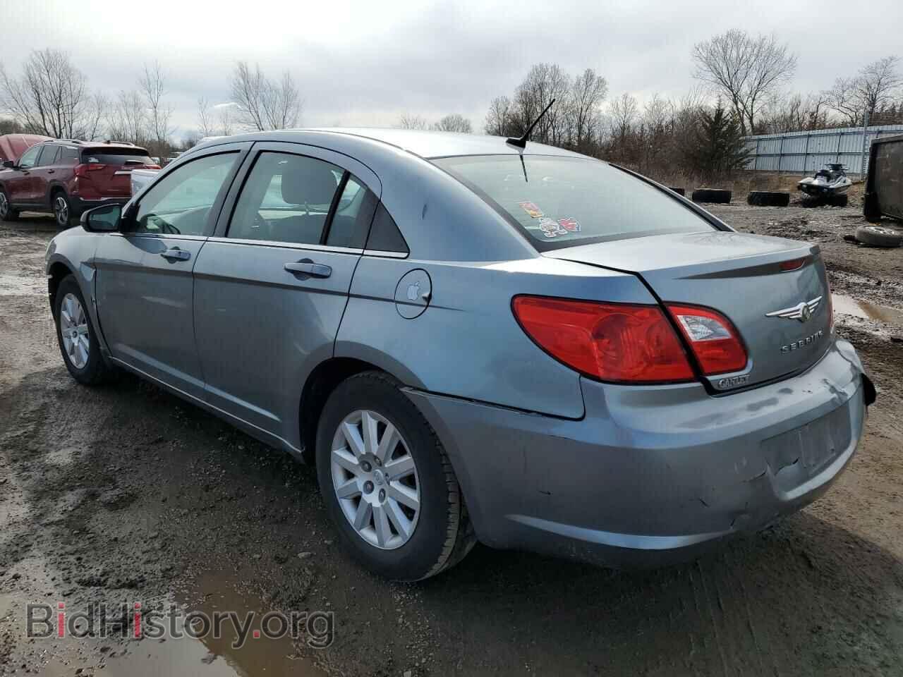 2010 CHRYSLER SEBRING - VIN: 1C3CC4FB0AN229601 - Фото 2