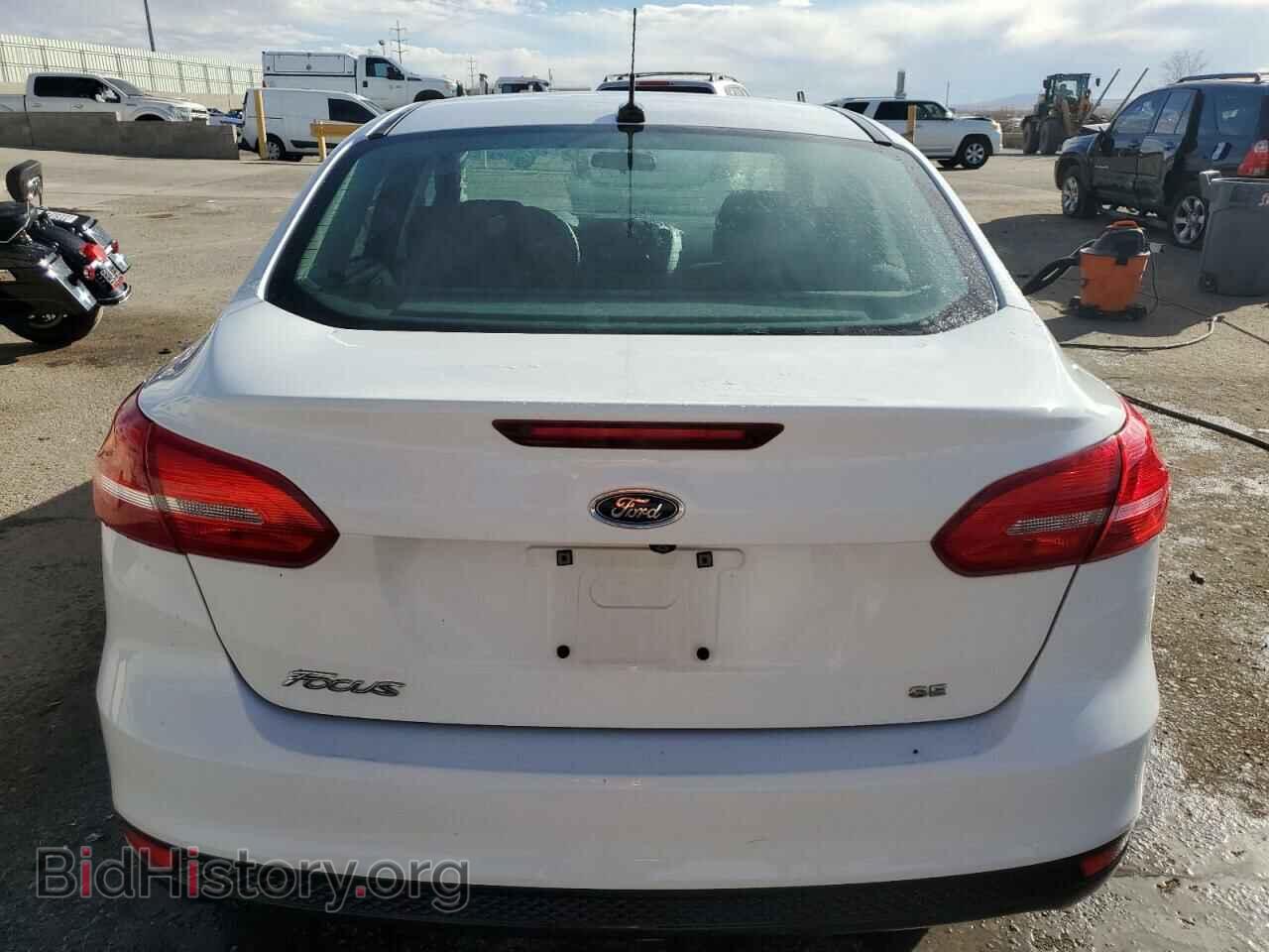 2017 FORD FOCUS - VIN: 1FADP3F22HL224197 - Photo 6