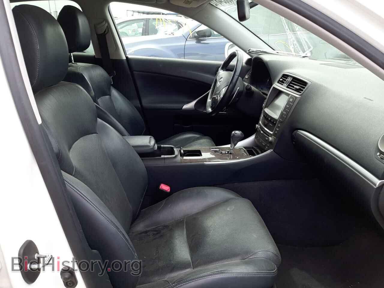 2011 LEXUS IS - VIN: JTHBF5C24B5150442 - Фото 5