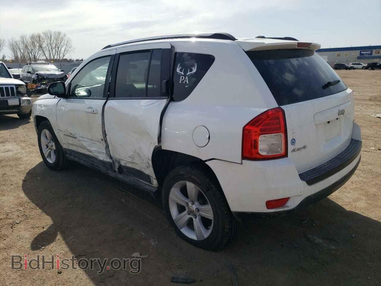 2011 JEEP COMPASS - VIN: 1J4NF1FB8BD164685 - Фото 2