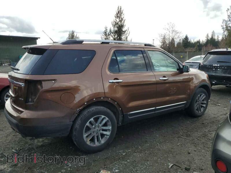 2011 Ford EXPLORER (VIN 1FMHK8D85BGA26210) — фото 3 из 12