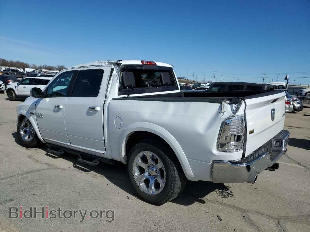 2018 RAM 1500 - VIN: 1C6RR7NM5JS254074 - Фото 2