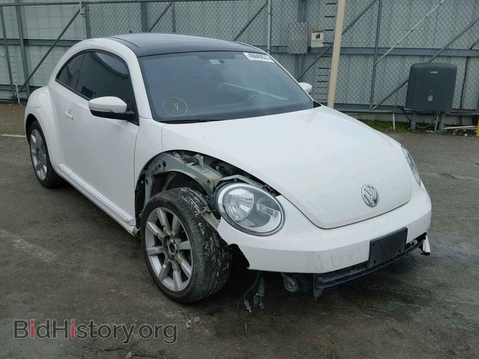 Фотография 3VWJP7AT9CM659937 - VOLKSWAGEN BEETLE 2012