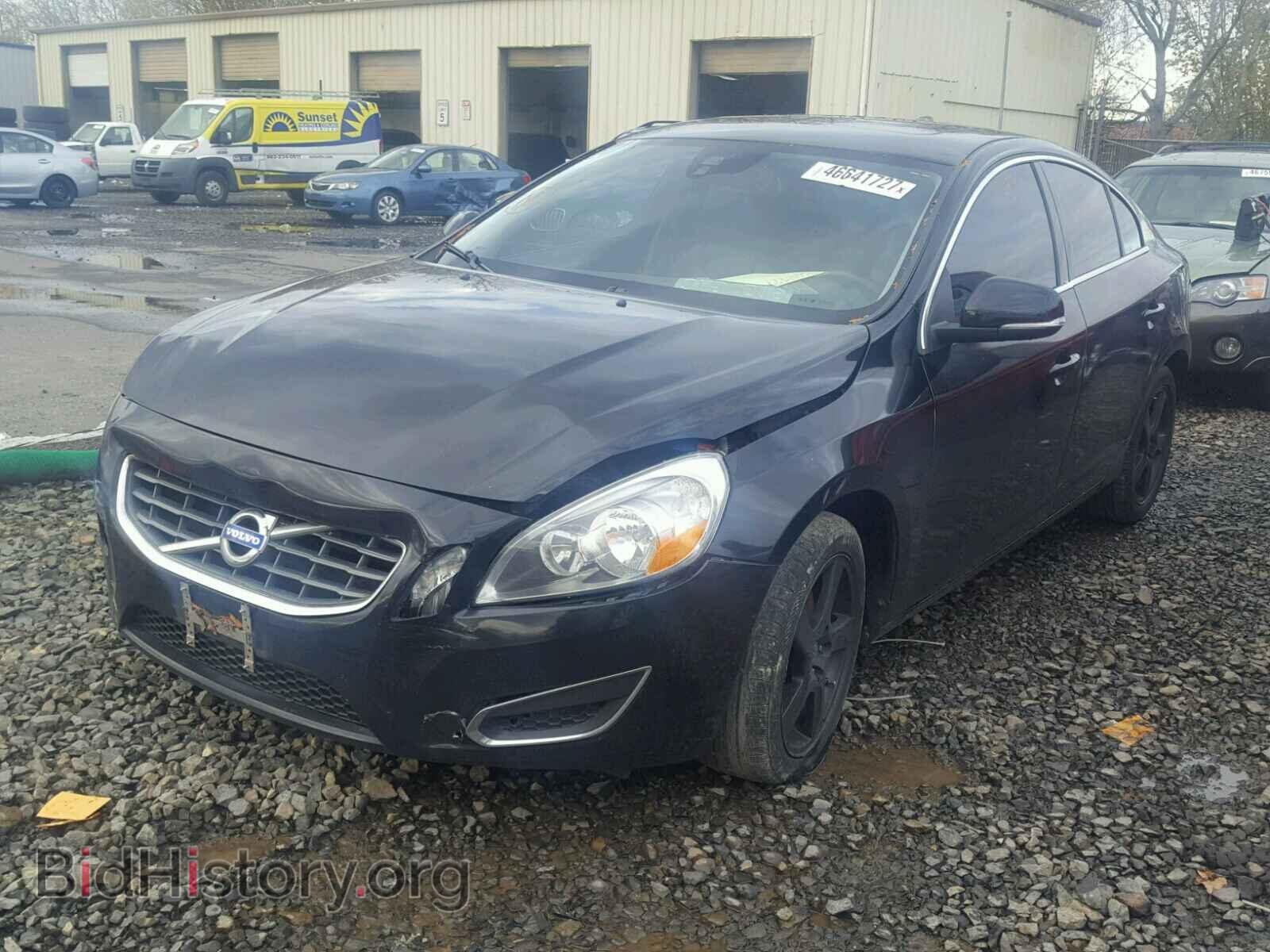 2012 VOLVO S60 - VIN: YV1622FS9C2041173 - Фото 2