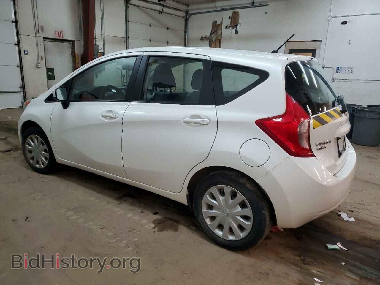2015 NISSAN VERSA - VIN: 3N1CE2CP6FL365686 - Фото 2