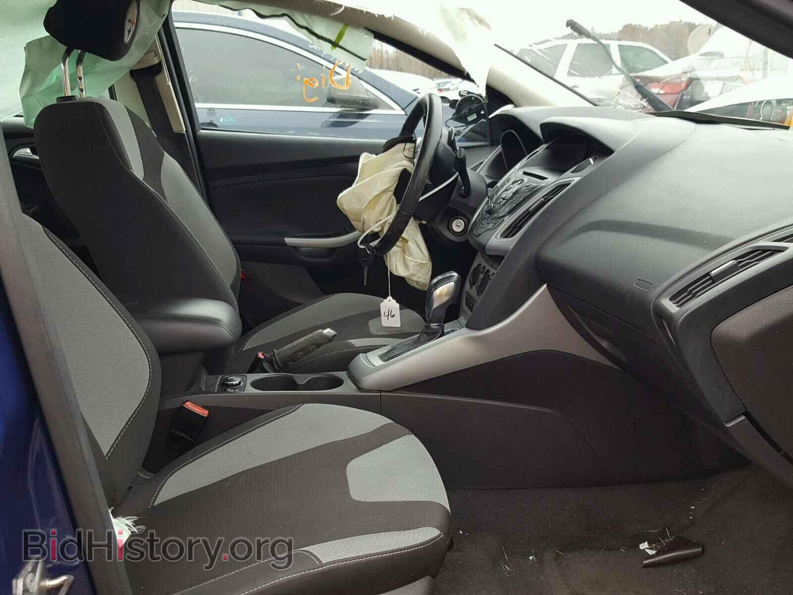2012 Ford FOCUS (VIN 1FAHP3F21CL314242) — фото 5 из 10