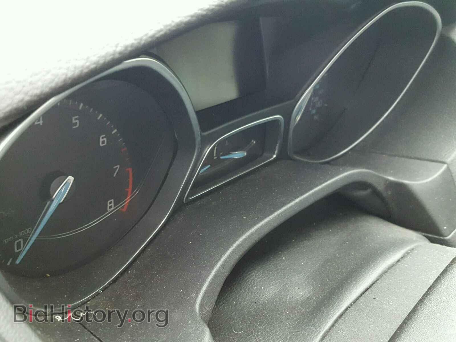 2012 Ford FOCUS (VIN 1FAHP3F21CL314242) — фото 8 из 10