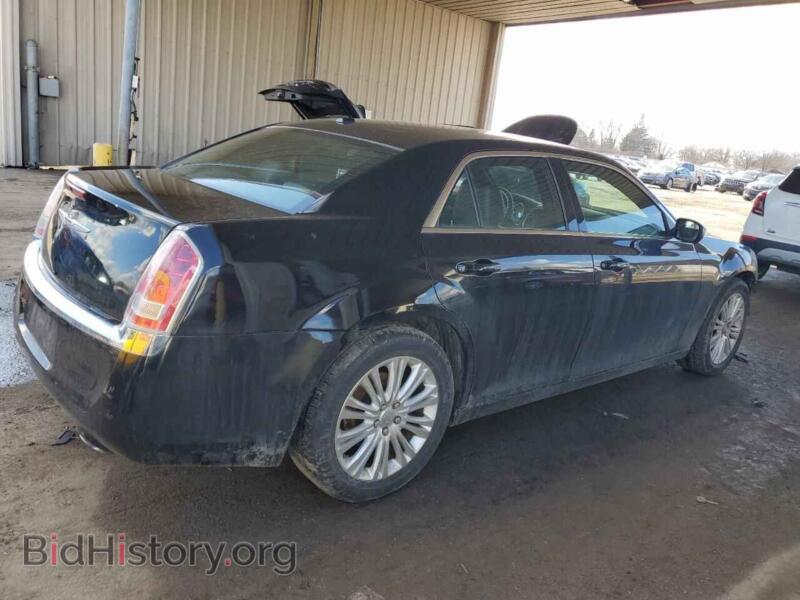 2014 Chrysler 300 (VIN 2C3CCARG6EH181560) — фото 3 из 12