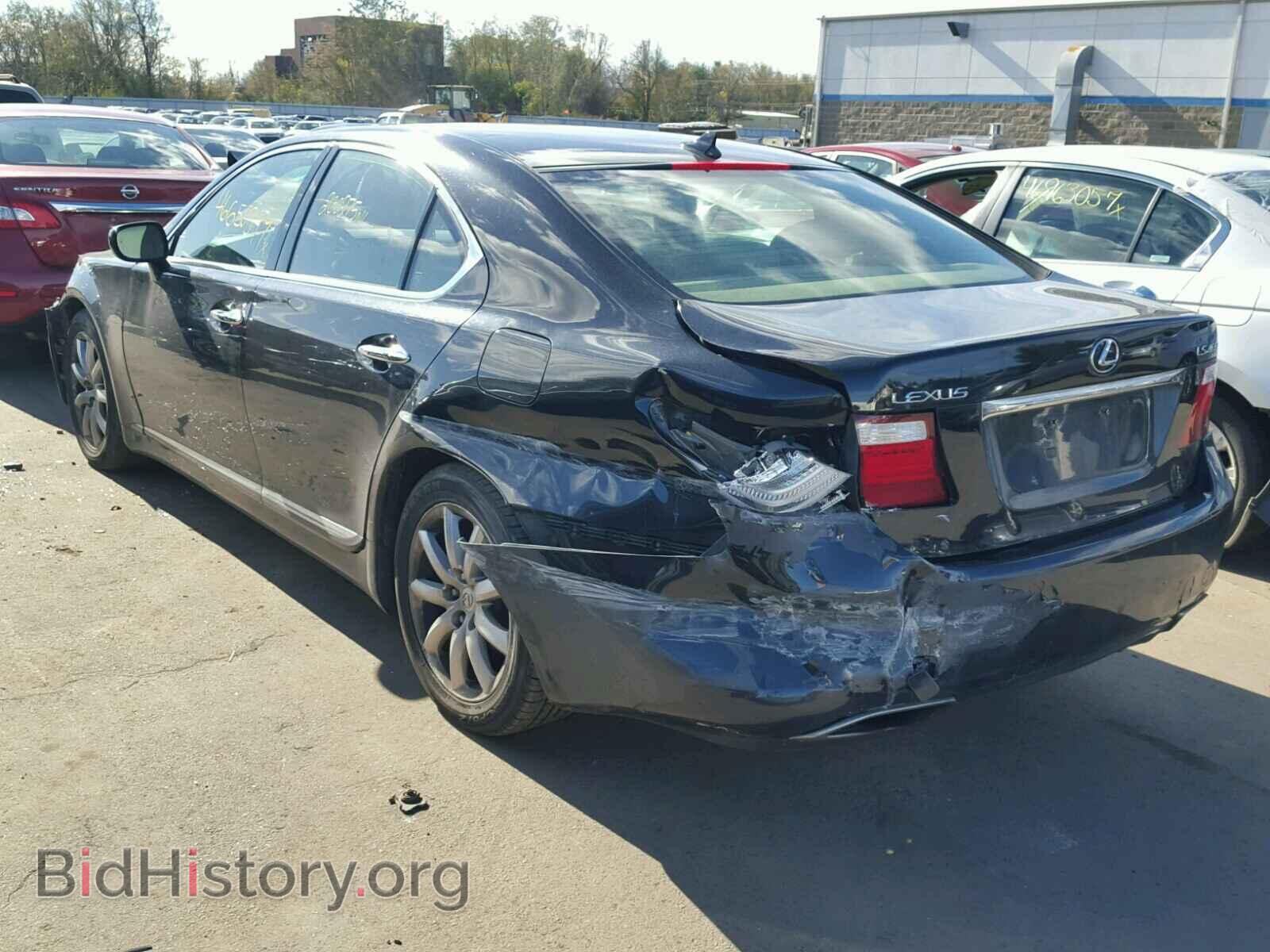 2007 LEXUS LS460 - VIN: JTHBL46F375041477 - Photo 3