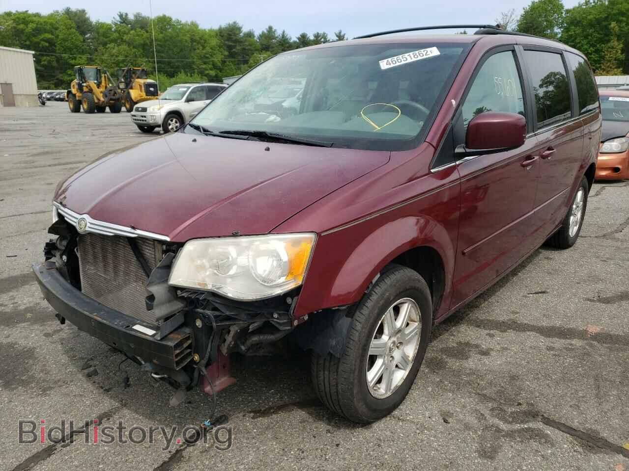 2008 CHRYSLER MINIVAN - VIN: 2A8HR54P28R841454 - Фото 2