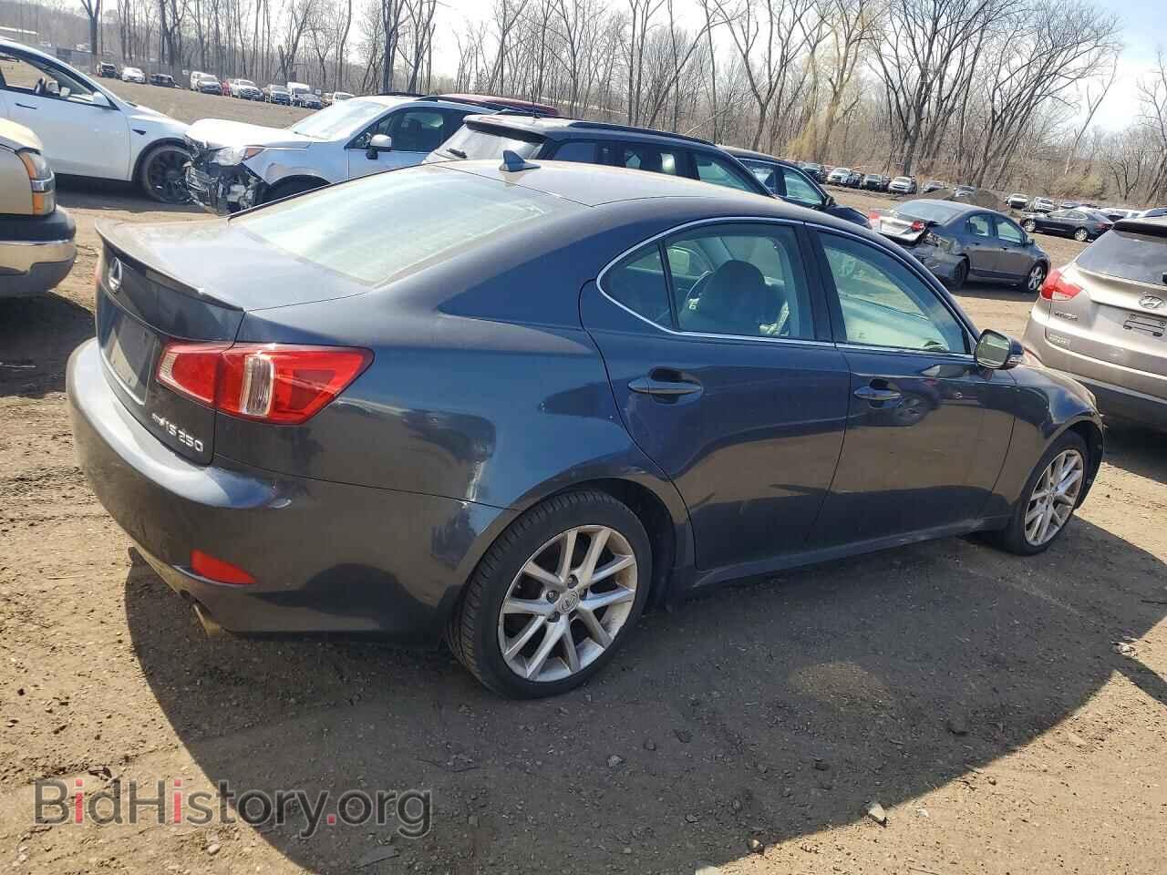 2011 LEXUS IS - VIN: JTHCF5C28B5047352 - Photo 3