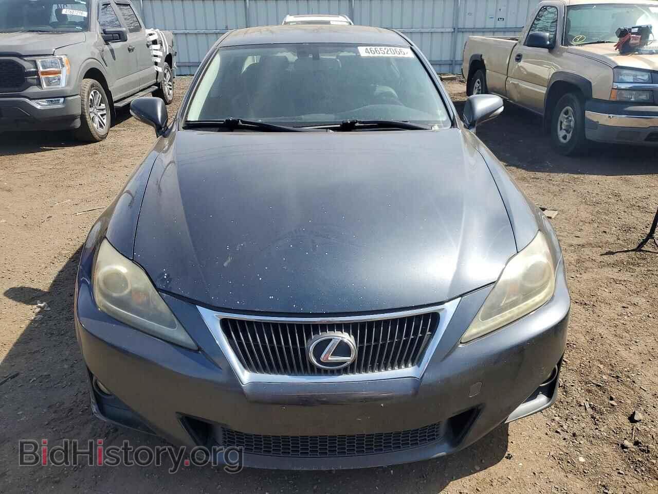 2011 LEXUS IS - VIN: JTHCF5C28B5047352 - Photo 5