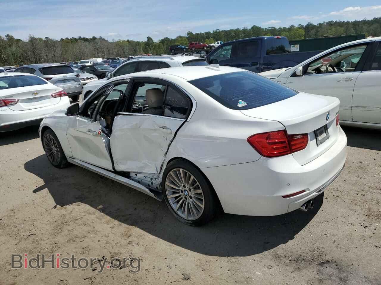 2015 BMW 3 SERIES - VIN: WBA3A5C57FF607983 - Фото 2