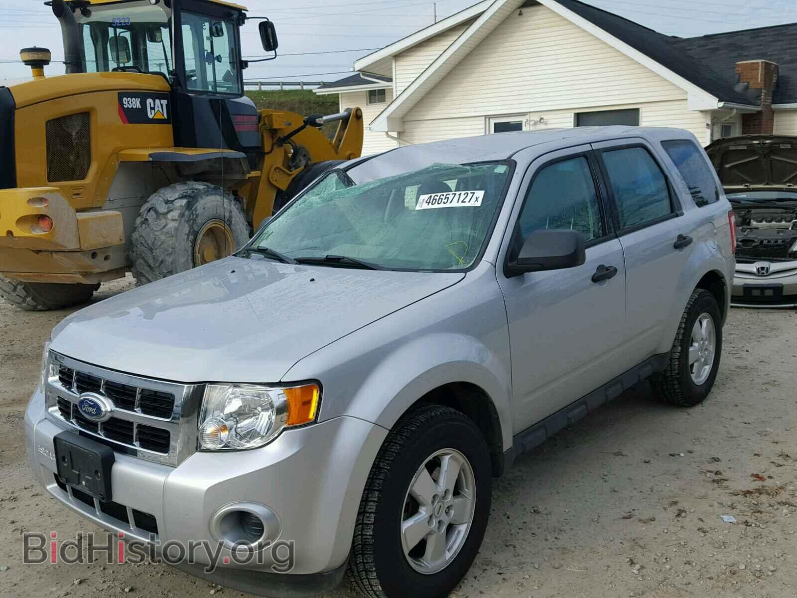 2011 FORD ESCAPE - VIN: 1FMCU9C76BKB66301 - Photo 2
