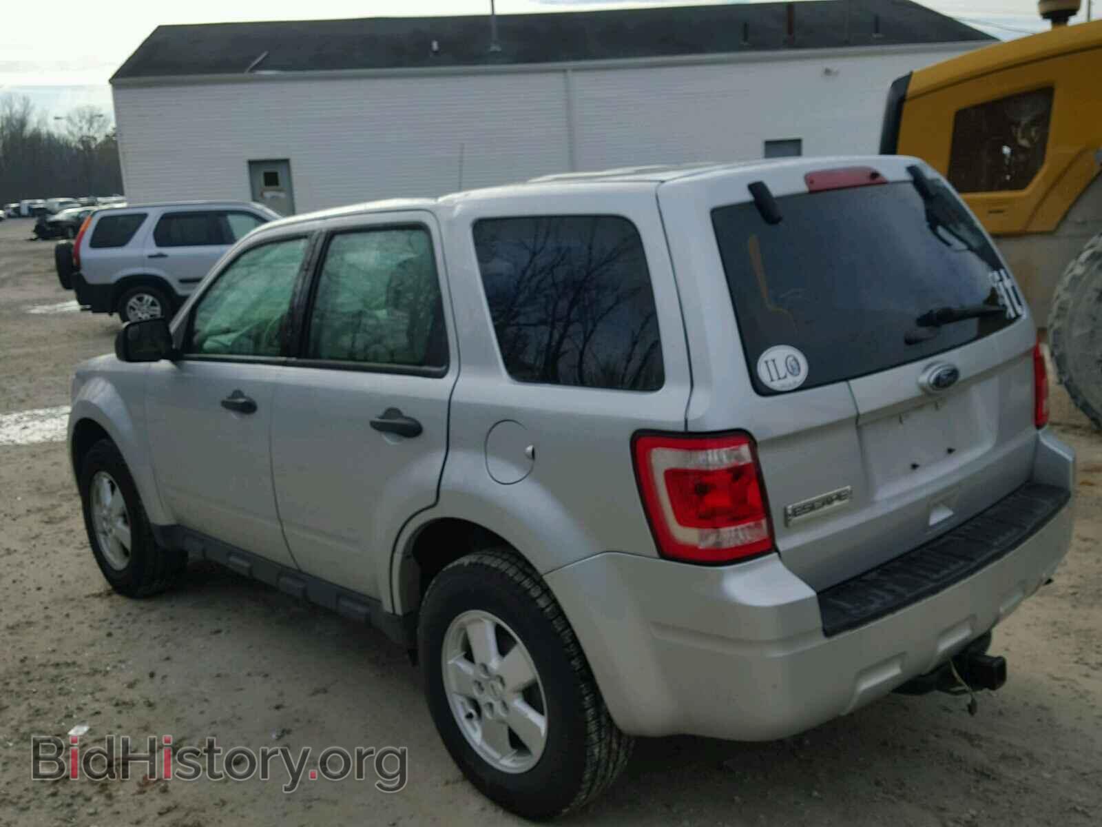 2011 FORD ESCAPE - VIN: 1FMCU9C76BKB66301 - Photo 3