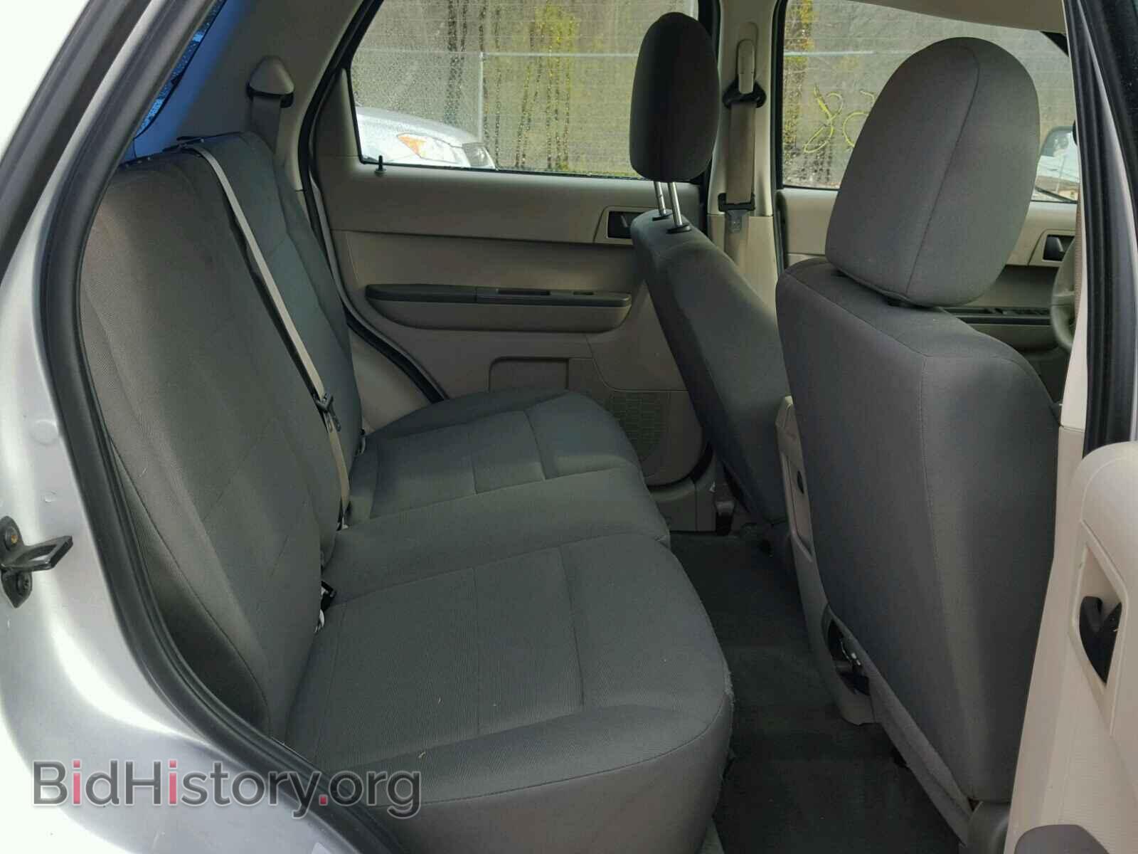 2011 FORD ESCAPE - VIN: 1FMCU9C76BKB66301 - Photo 6