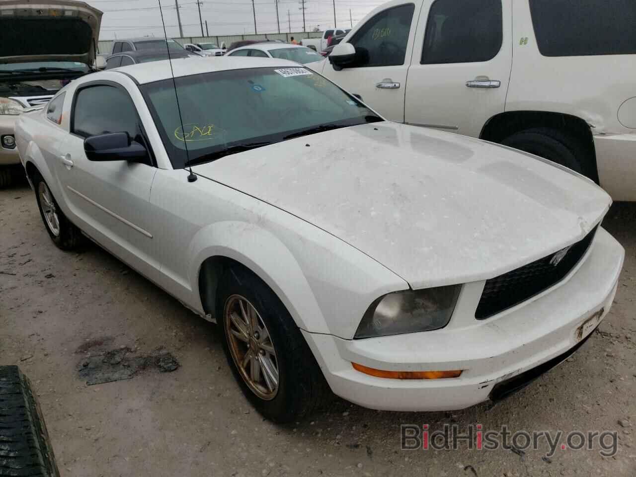 Photo 1ZVFT80N675332207 - FORD MUSTANG 2007