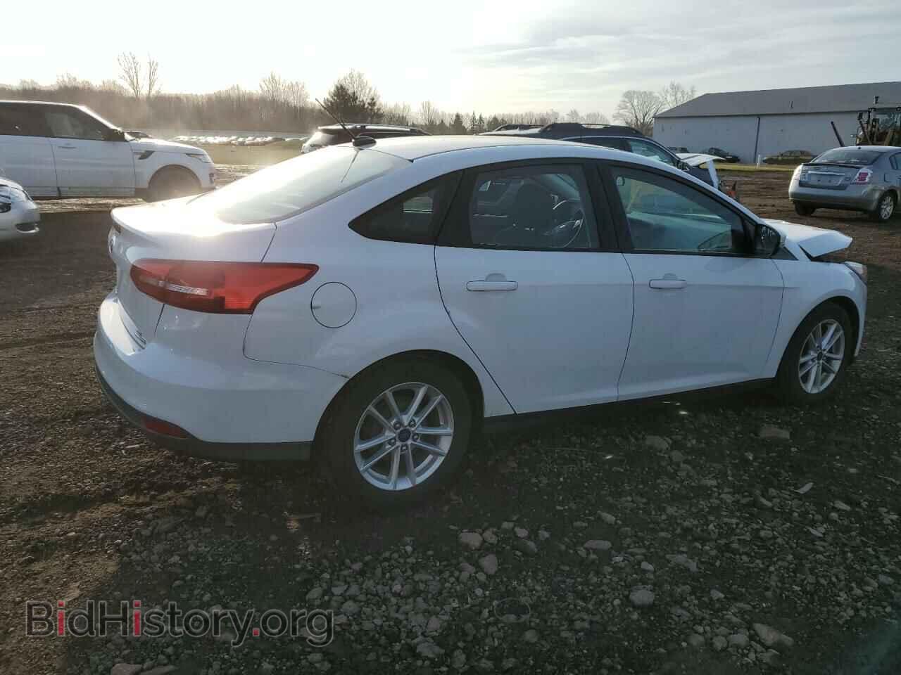 2016 FORD FOCUS - VIN: 1FADP3F27GL212657 - Фото 3