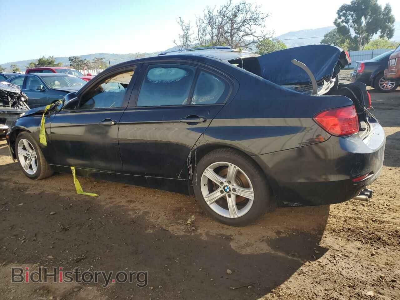 2012 BMW 3 SERIES - VIN: WBA3A5C55CF258527 - Фото 2