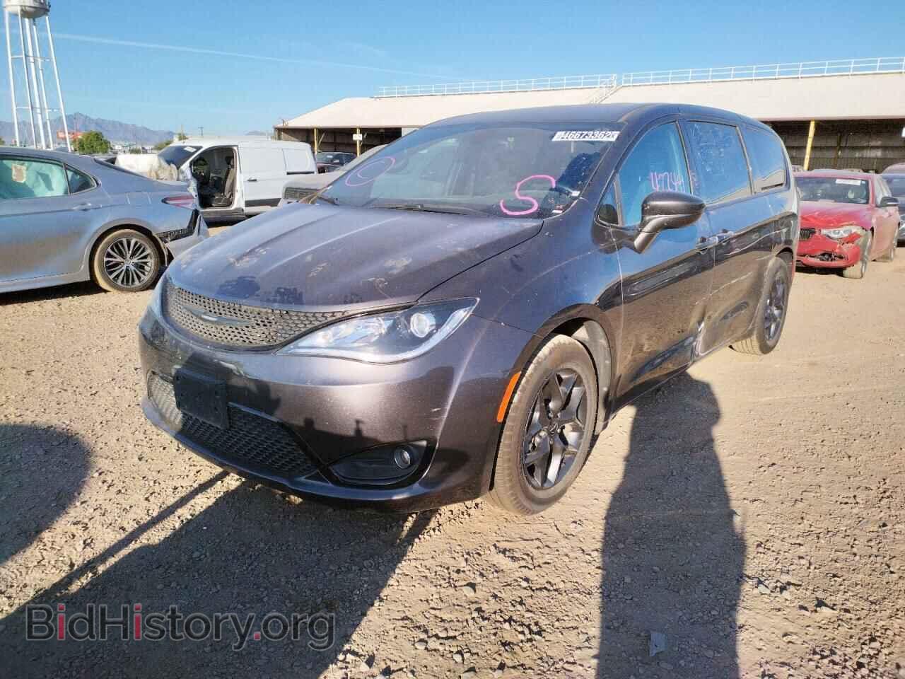 2018 CHRYSLER PACIFICA - VIN: 2C4RC1FG8JR287409 - Фото 2