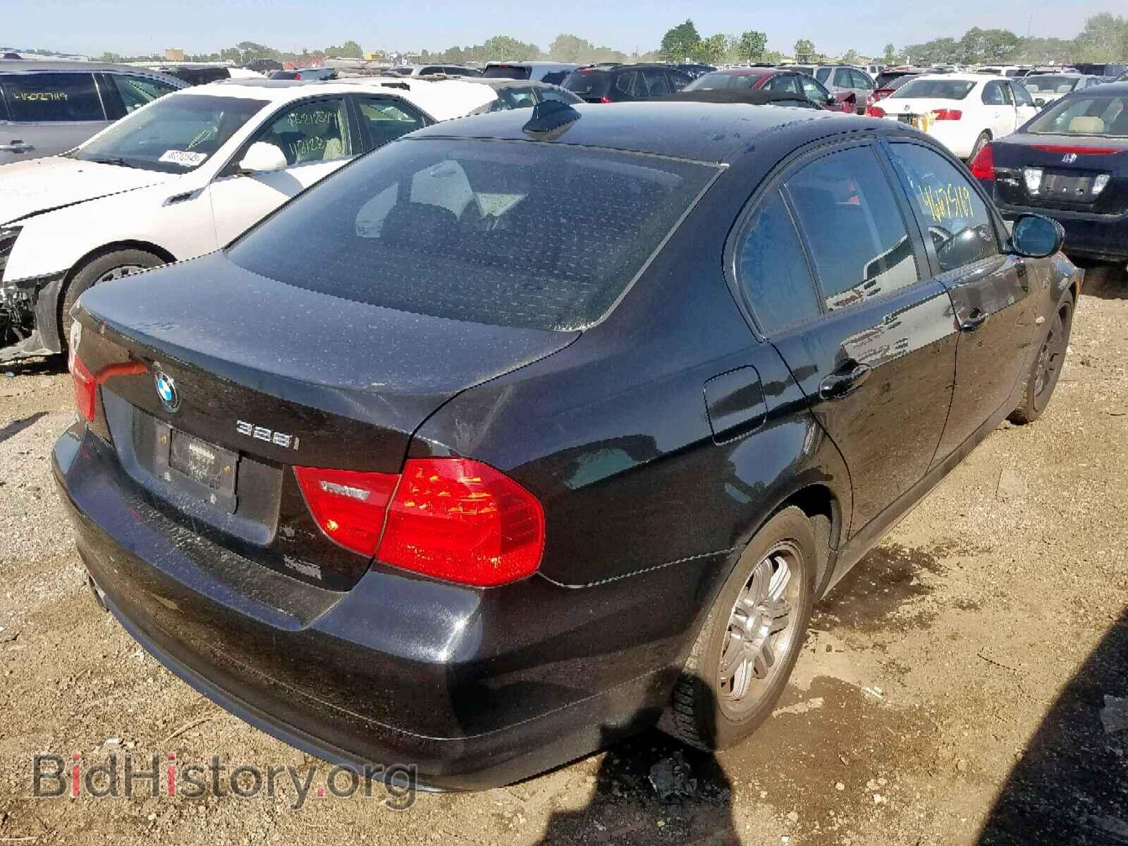 2009 BMW 328 I - VIN: WBAPH73529A173000 - Фото 4
