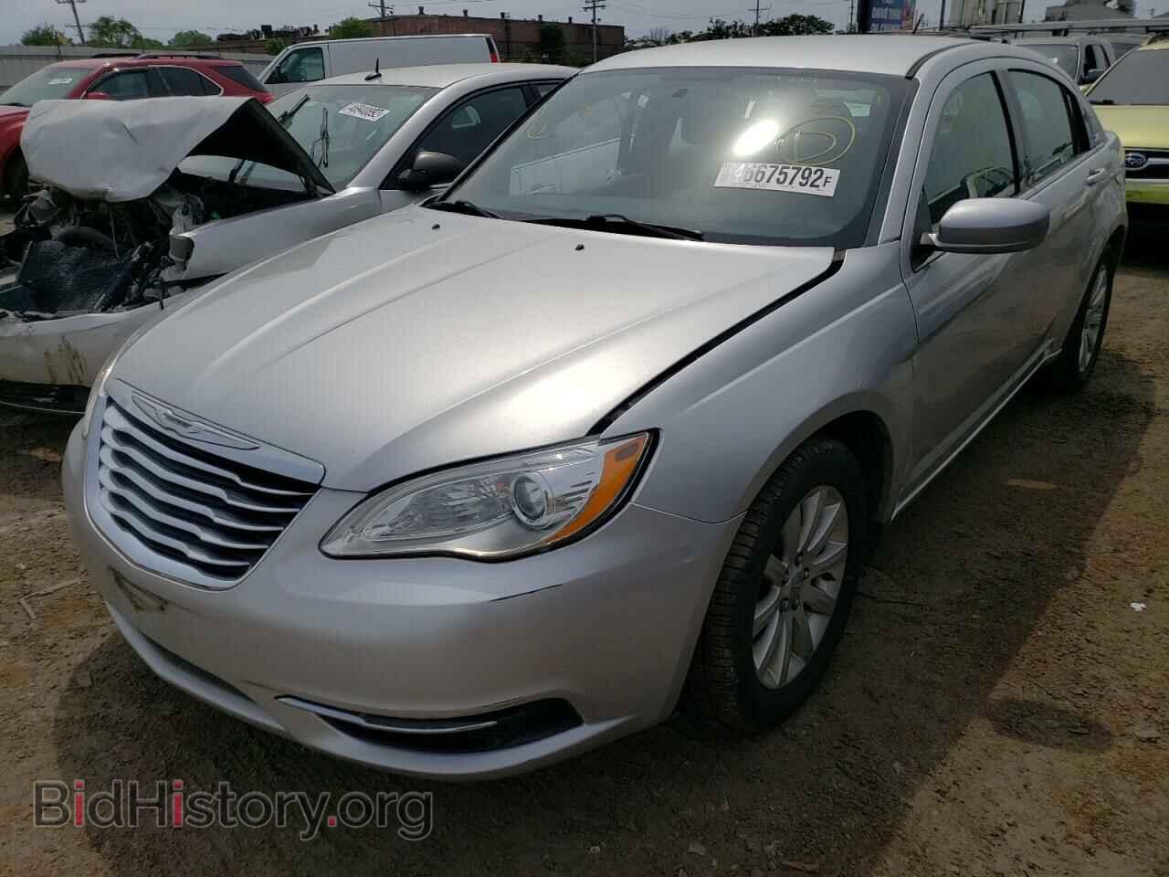 2012 CHRYSLER 200 - VIN: 1C3CCBBB8CN160878 - Photo 2