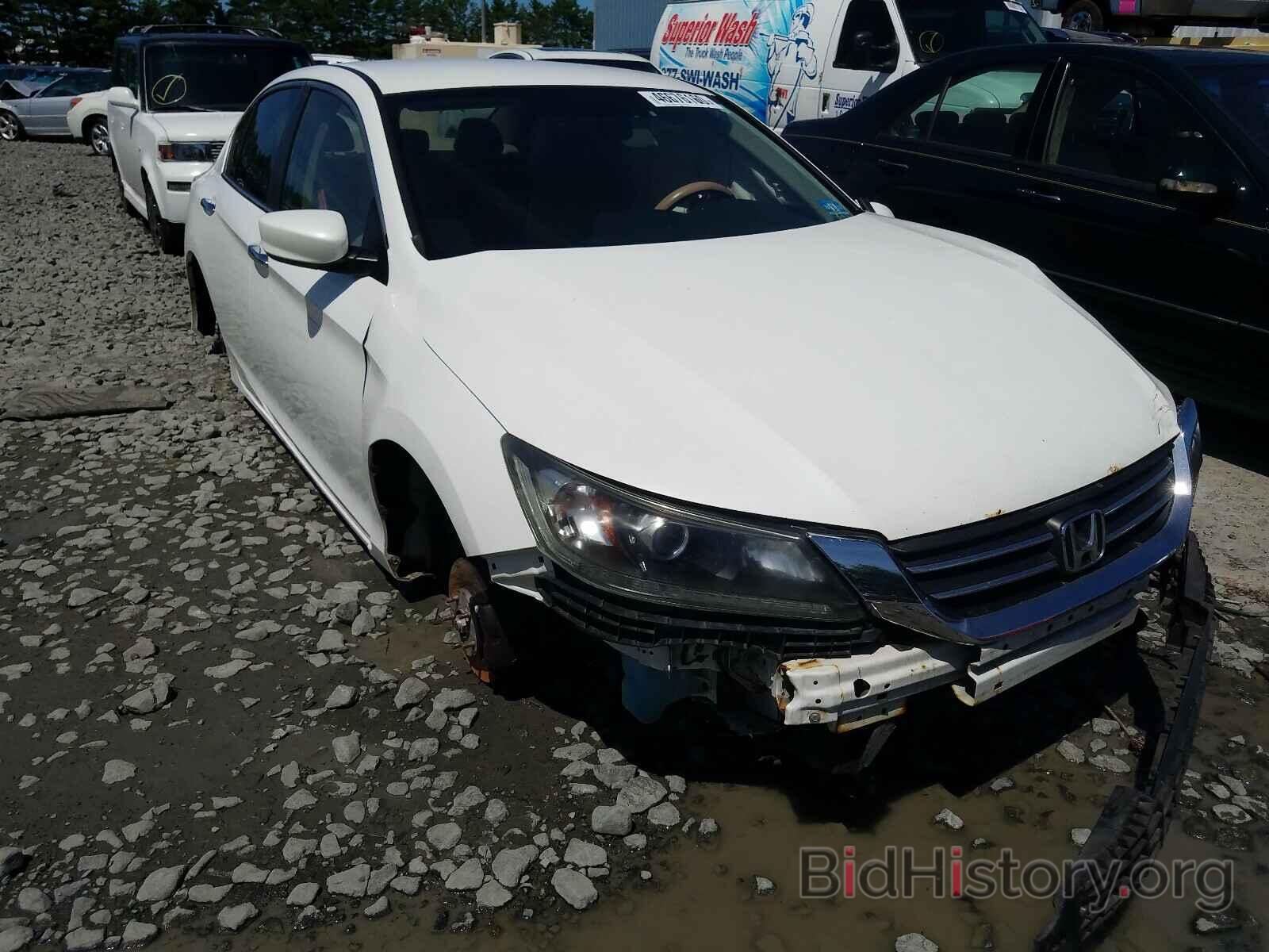 Photo 1HGCR2F37DA057085 - HONDA ACCORD 2013