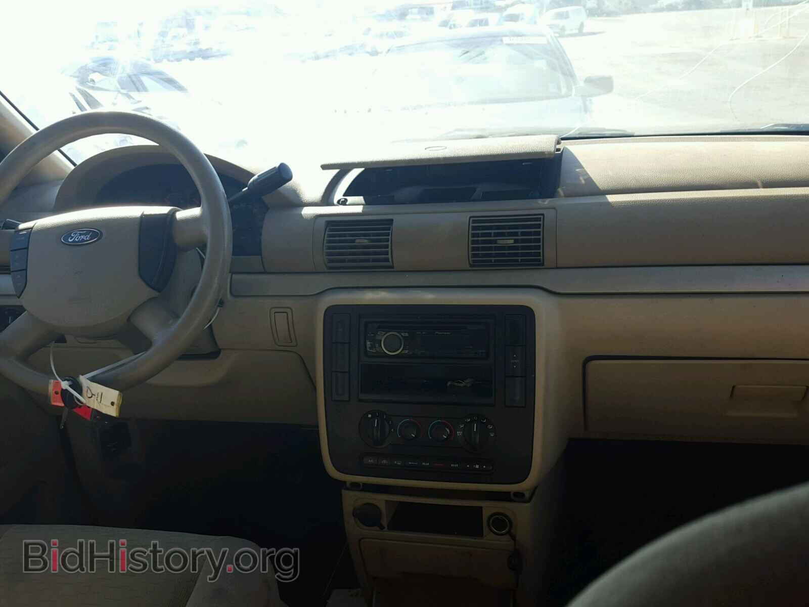 2004 FORD FREESTAR - VIN: 2FMZA51674BA09752 - Фото 9