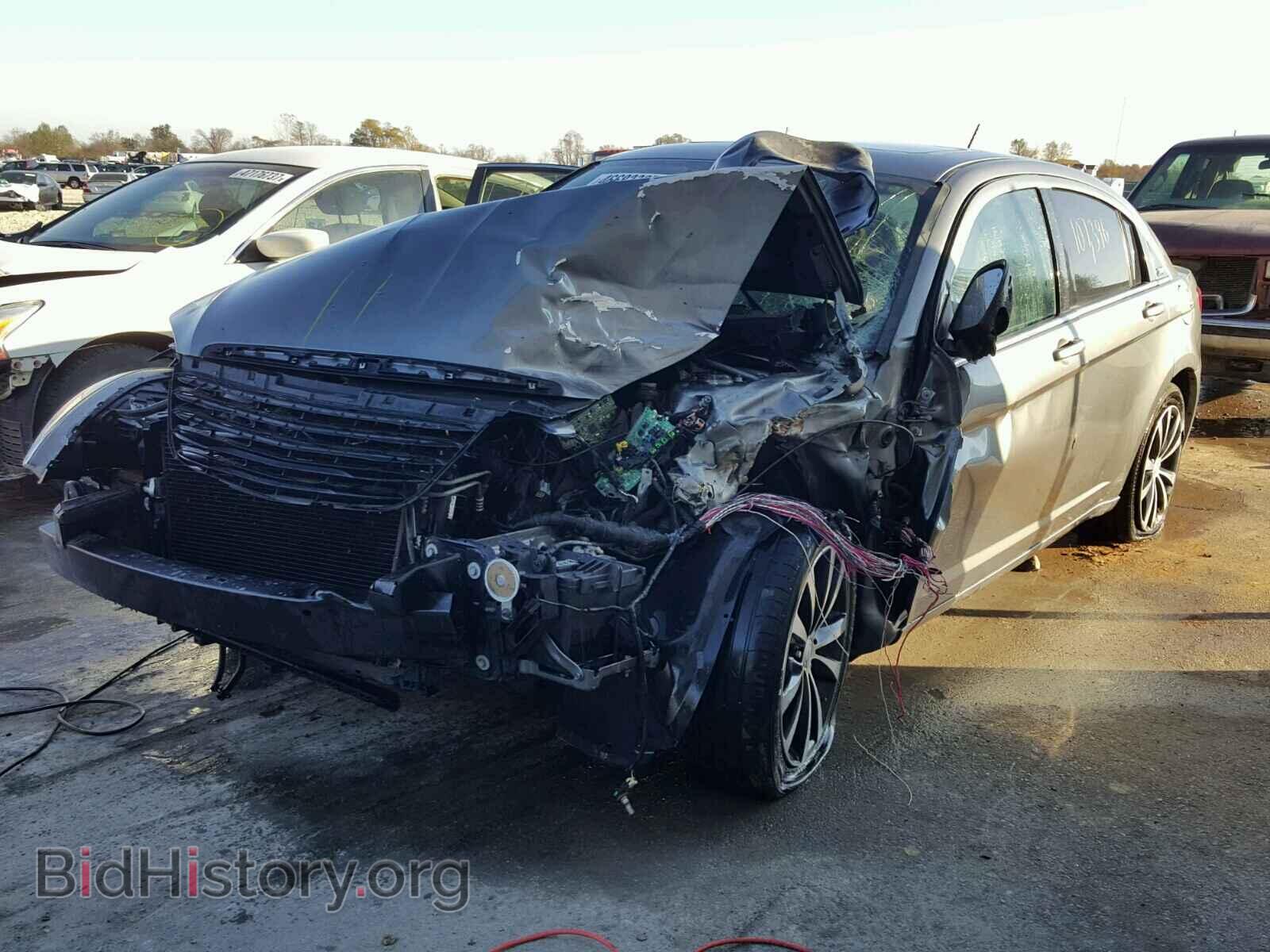 2012 CHRYSLER 200 - VIN: 1C3CCBHG2CN178716 - Фото 9