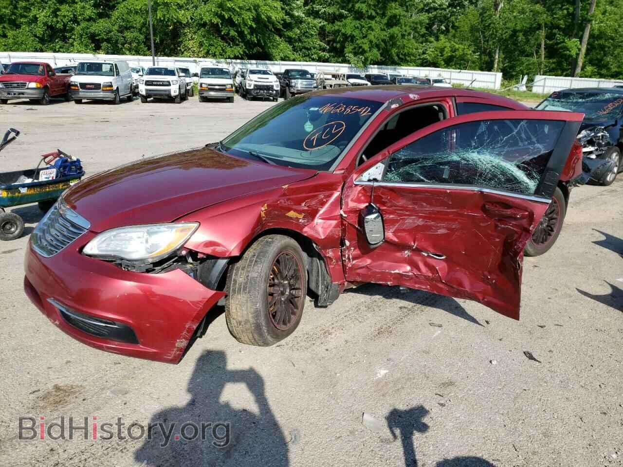 2012 CHRYSLER 200 - VIN: 1C3CCBBB8CN288571 - Фото 2