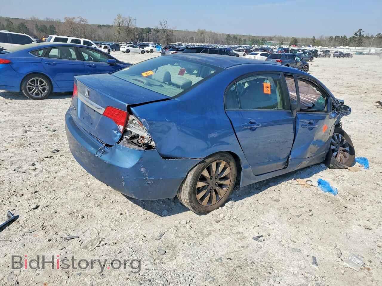 2010 HONDA CIVIC - VIN: 19XFA1F83AE034579 - Фото 3