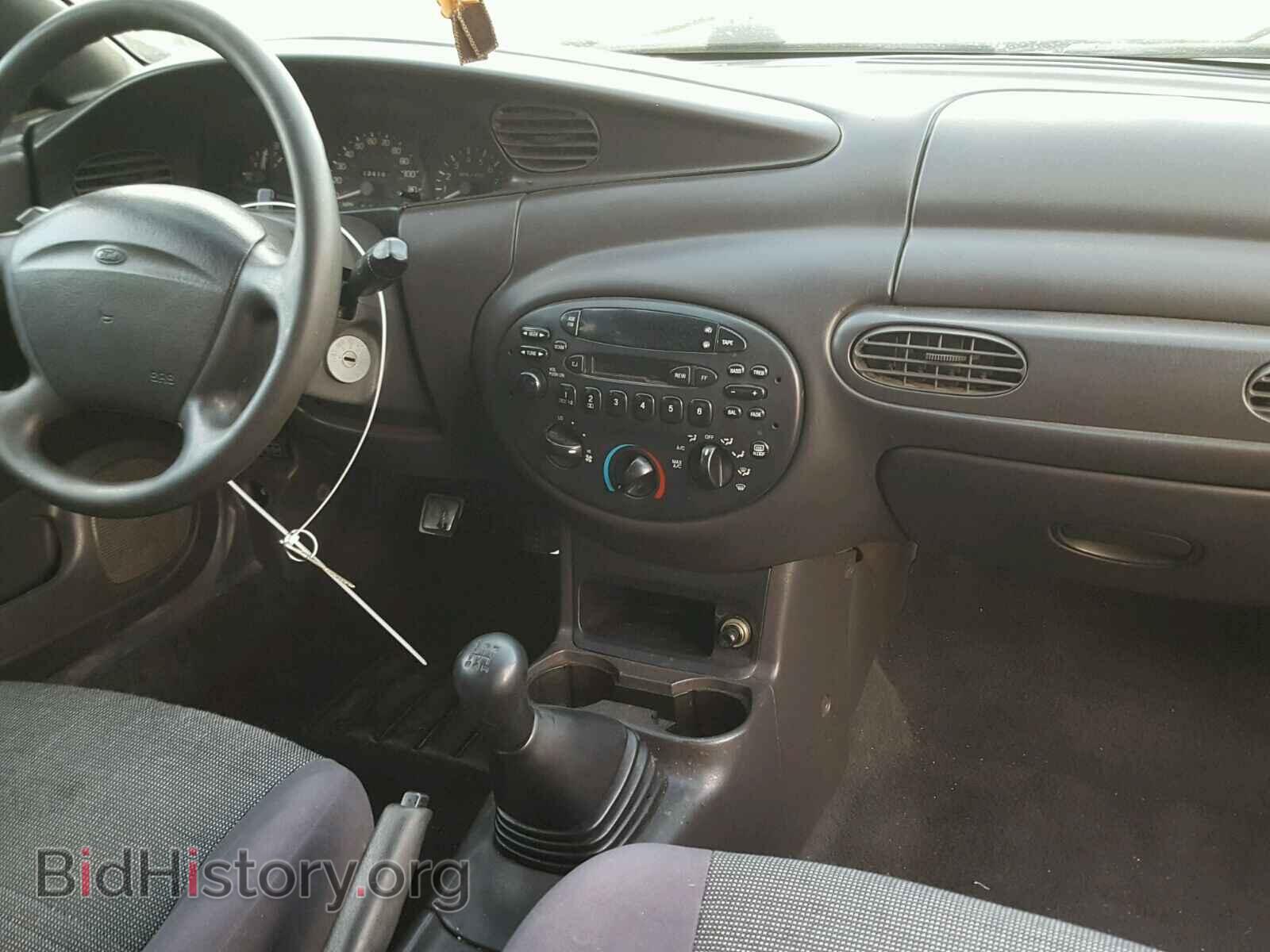 2000 FORD ESCORT - VIN: 3FAKP1135YR207648 - Photo 9