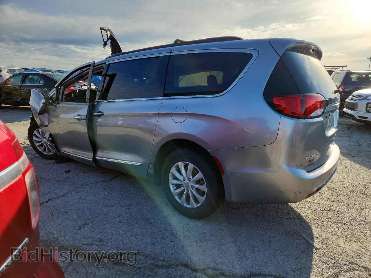 2017 CHRYSLER PACIFICA - VIN: 2C4RC1BG7HR758918 - Фото 2