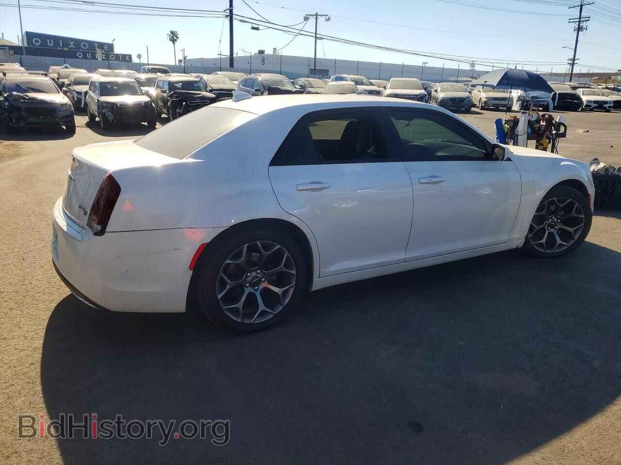 2016 CHRYSLER 300 - VIN: 2C3CCABG2GH167703 - Фото 3