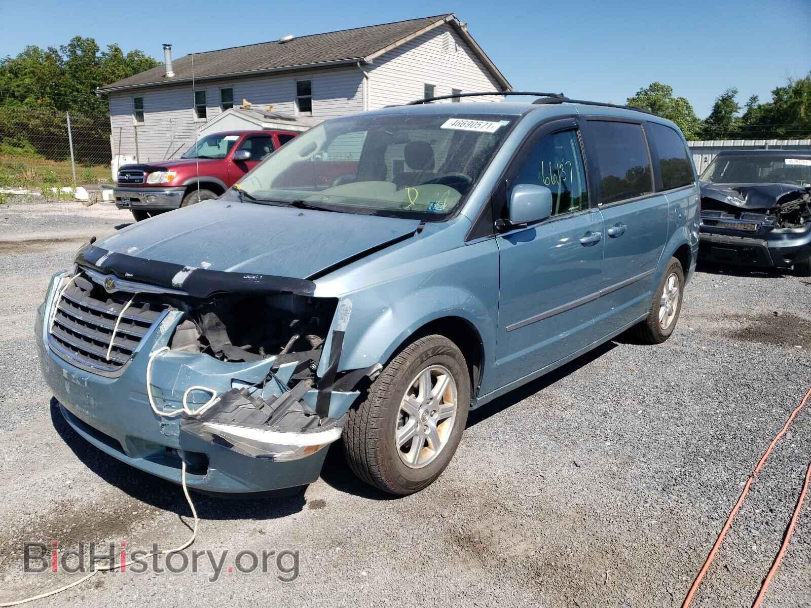 2009 CHRYSLER MINIVAN - VIN: 2A8HR54149R536891 - Фото 2