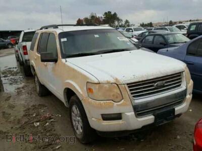 2009 Ford EXPLORER Explorer X, белый — VIN 1FMEU73E09UA32863, Copart