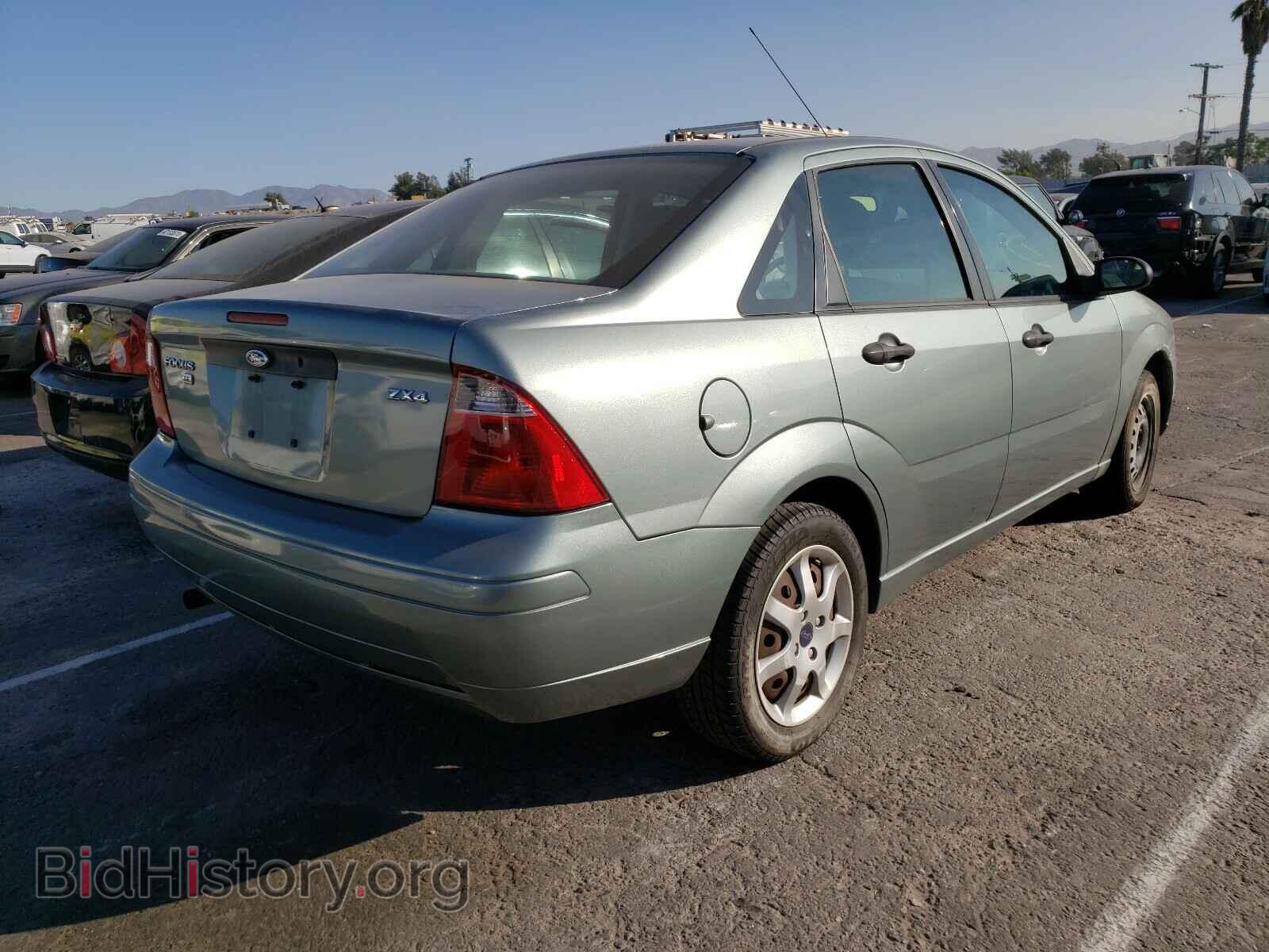2005 FORD FOCUS - VIN: 1FAFP34N85W232000 - Фото 4