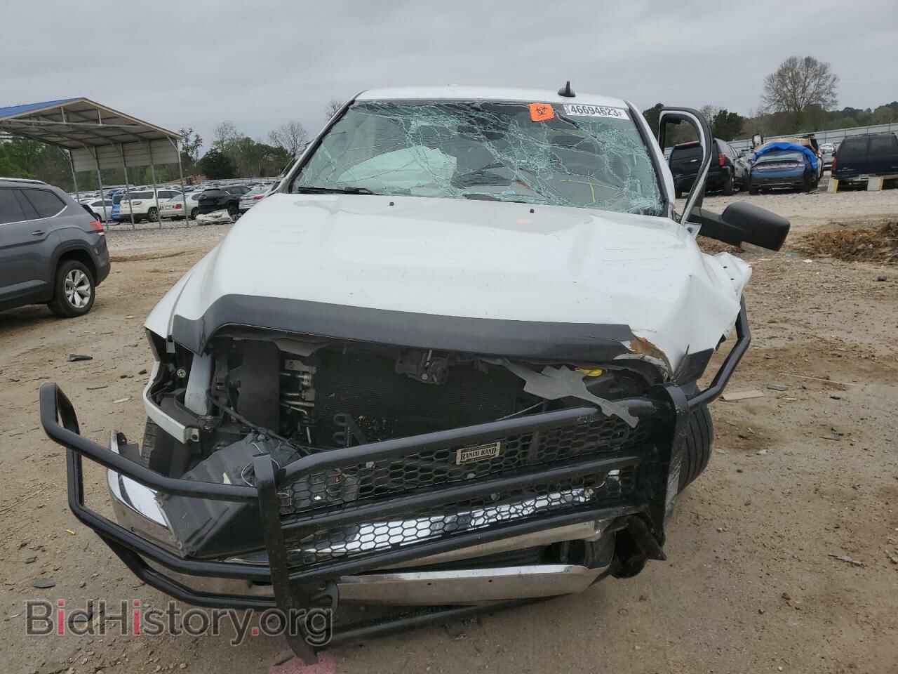 2014 RAM All Models - VIN: 3C6UR4DJ9EG252910 - Фото 5