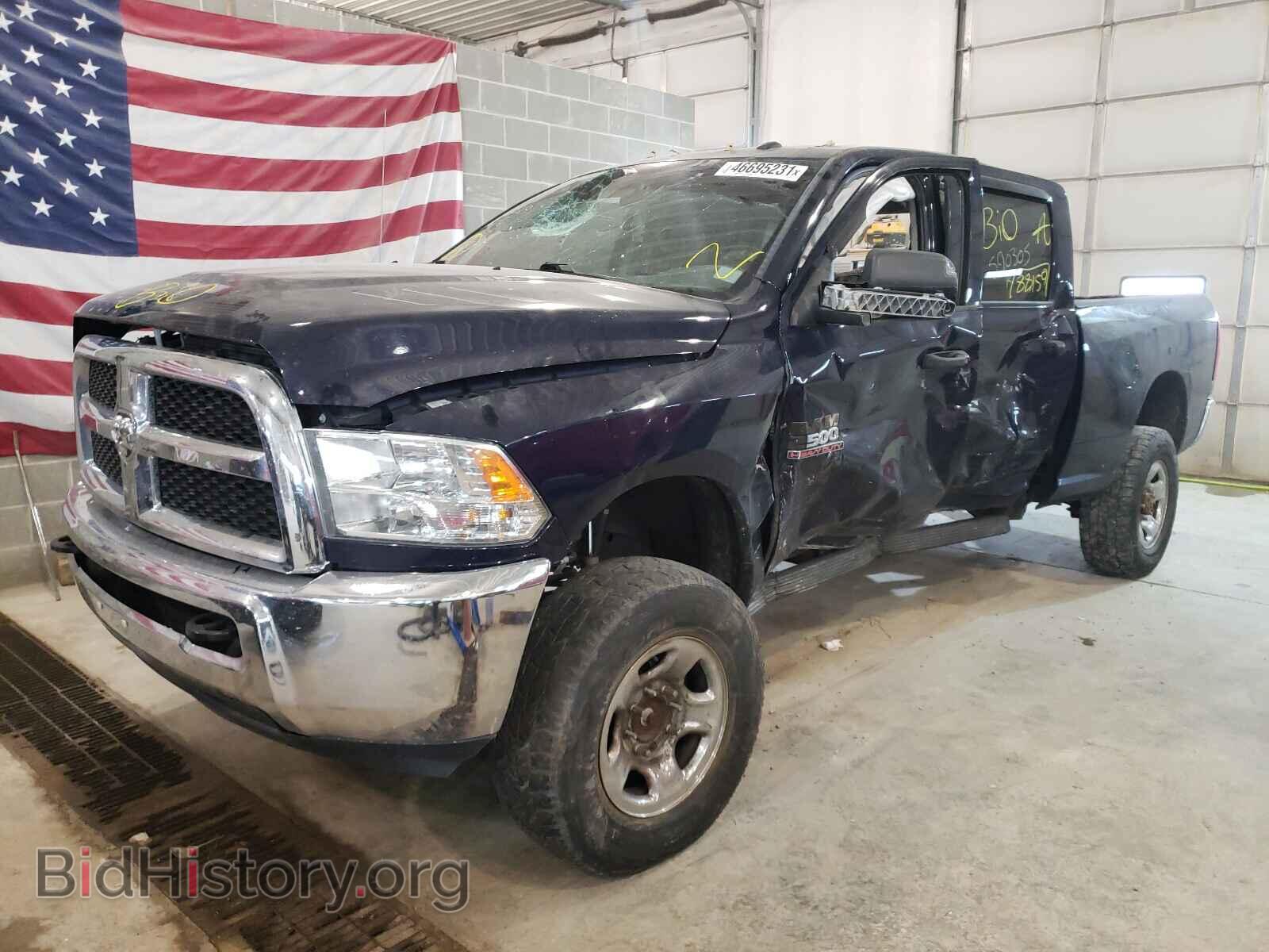 2017 RAM 2500 - VIN: 3C6UR5CL9HG590305 - Фото 2