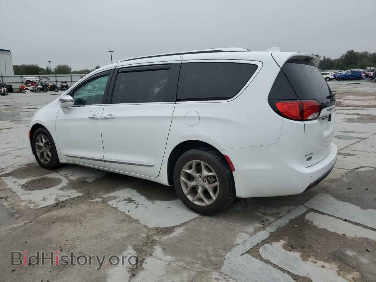 2019 CHRYSLER PACIFICA - VIN: 2C4RC1GG9KR741411 - Фото 2