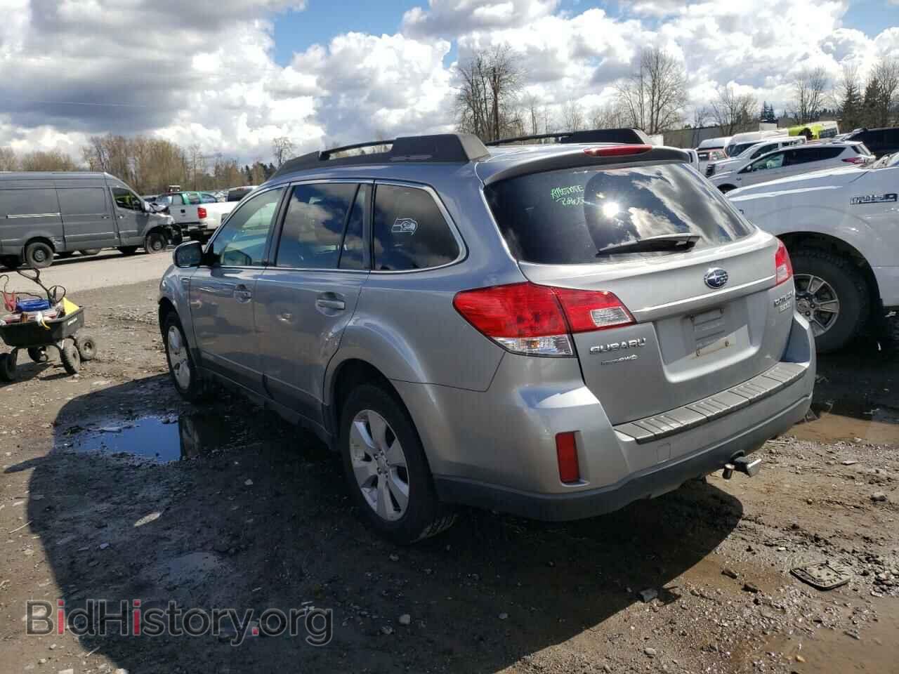 2010 SUBARU OUTBACK - VIN: 4S4BRBKC8A3370609 - Фото 2