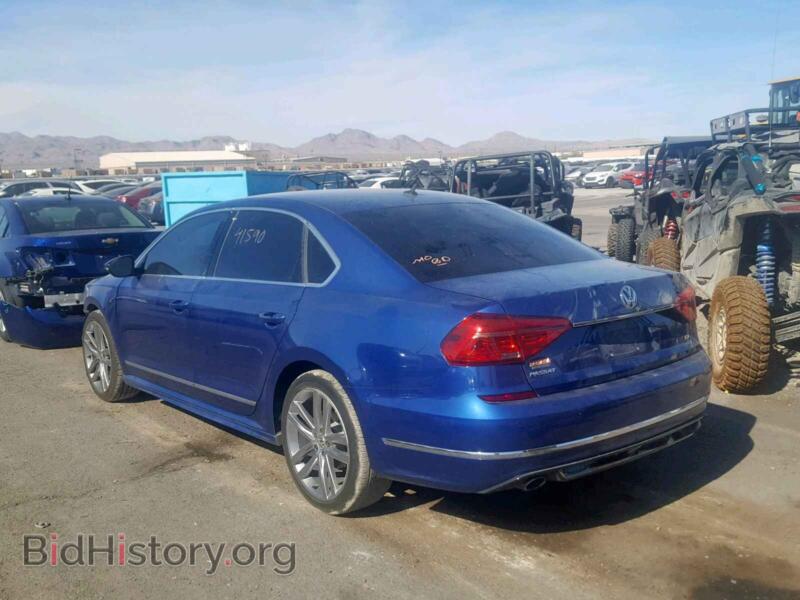 2016 Volkswagen PASSAT (VIN 1VWAT7A32GC059649) — фото 3 из 10