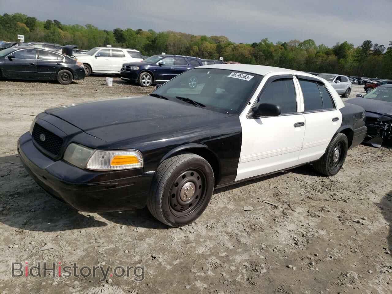 Photo 2FABP7BV6BX171481 - FORD CROWN VIC 2011