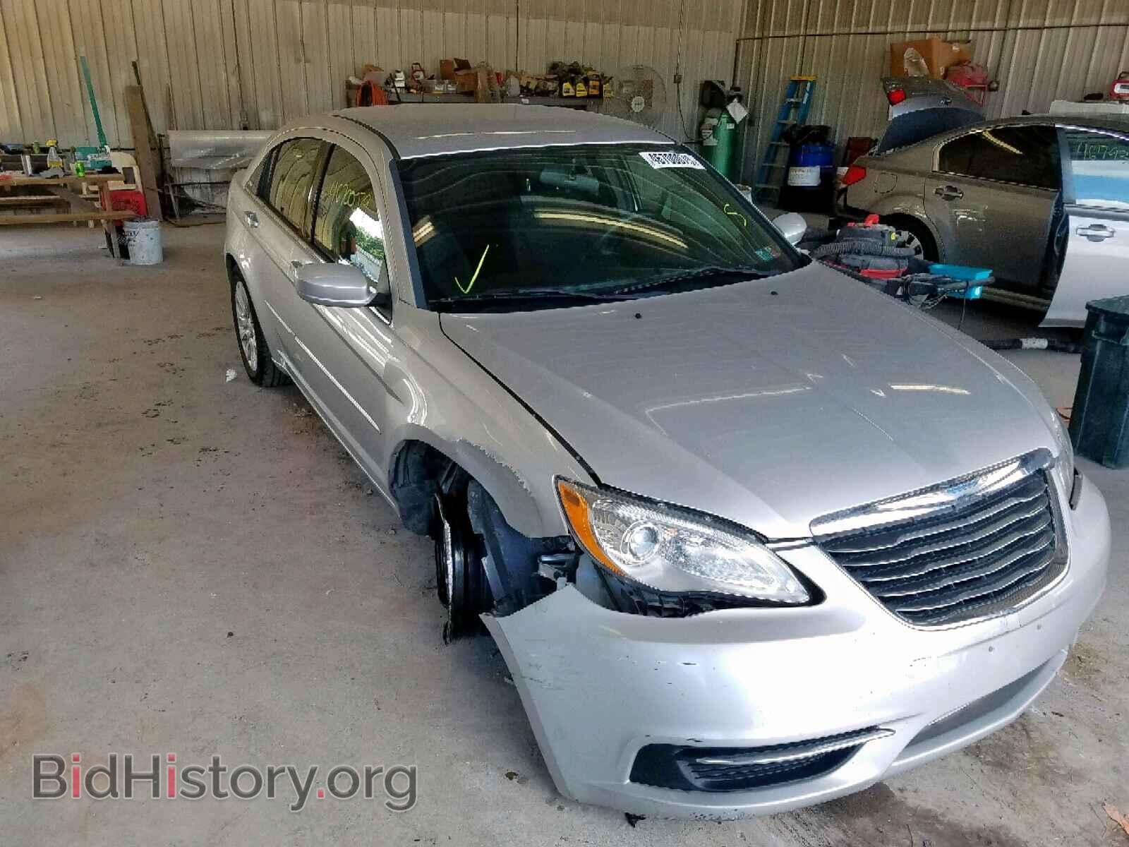 Фотография 1C3CCBAB2CN240761 - CHRYSLER 200 2012