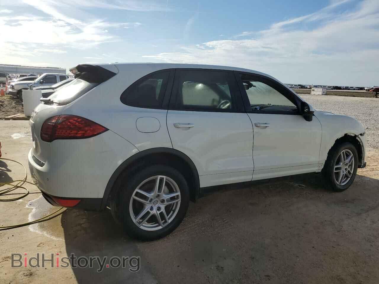 2011 PORSCHE CAYENNE - VIN: WP1AE2A23BLA94554 - Фото 3