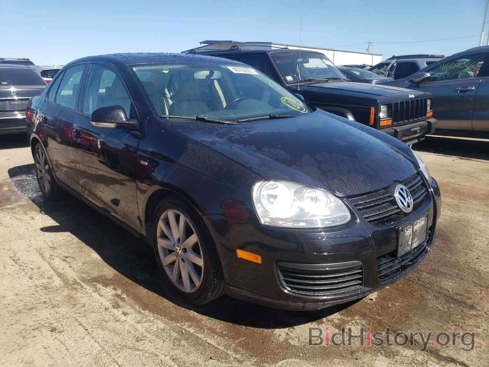 Фотография 3VWRJ7AJ5AM018199 - VOLKSWAGEN JETTA 2010