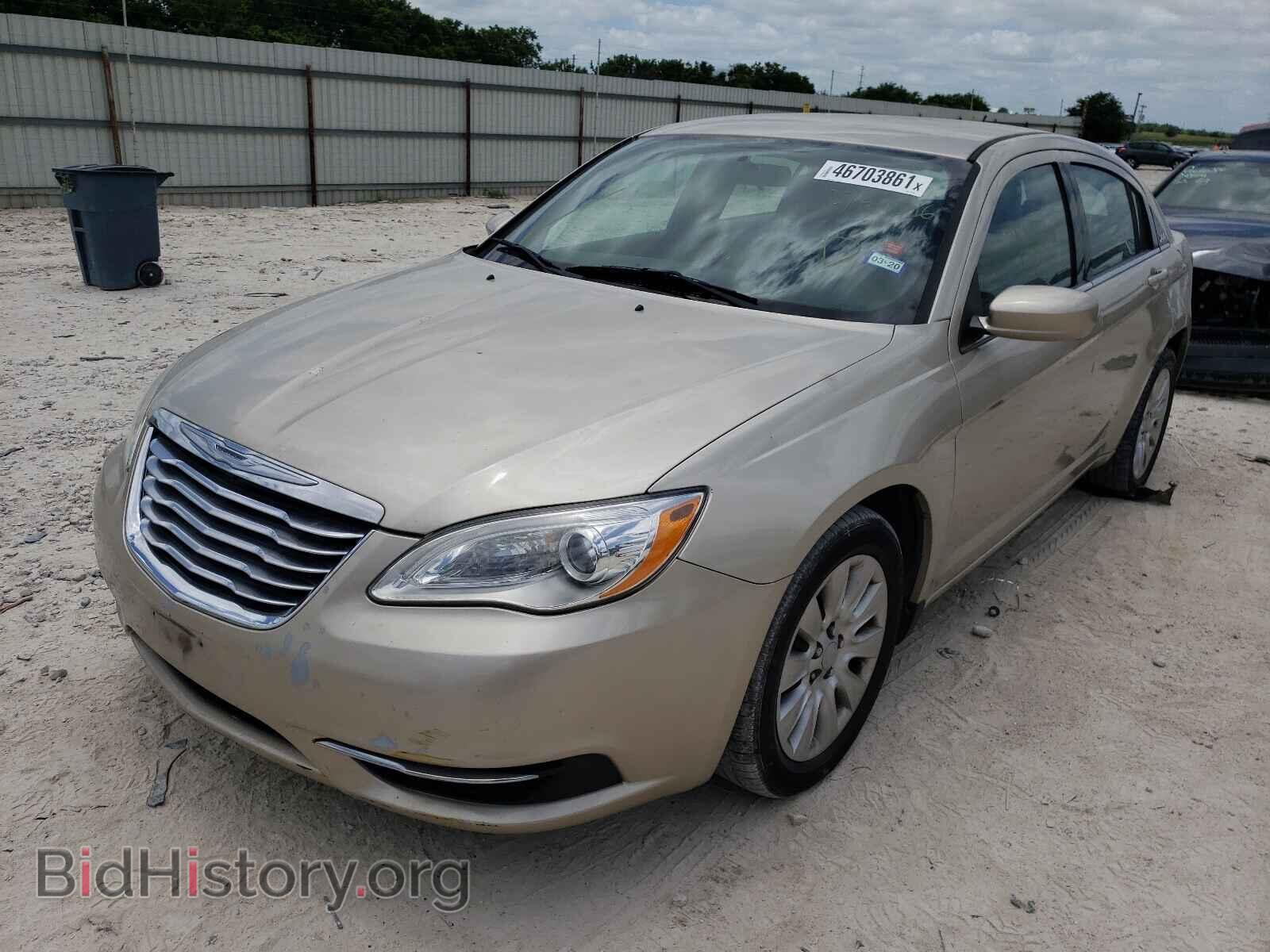 2013 CHRYSLER 200 - VIN: 1C3CCBAB5DN734596 - Photo 2